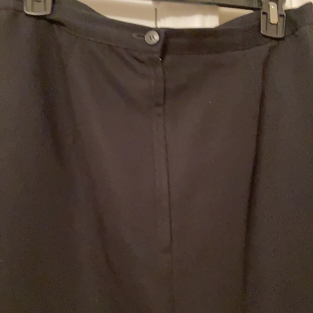 Skirt - Picture 4 of 6